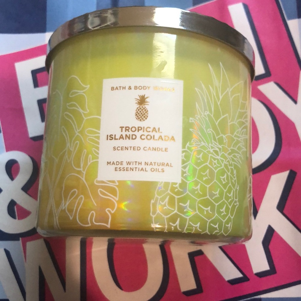 Bath & Body Works Tropical Island Colada